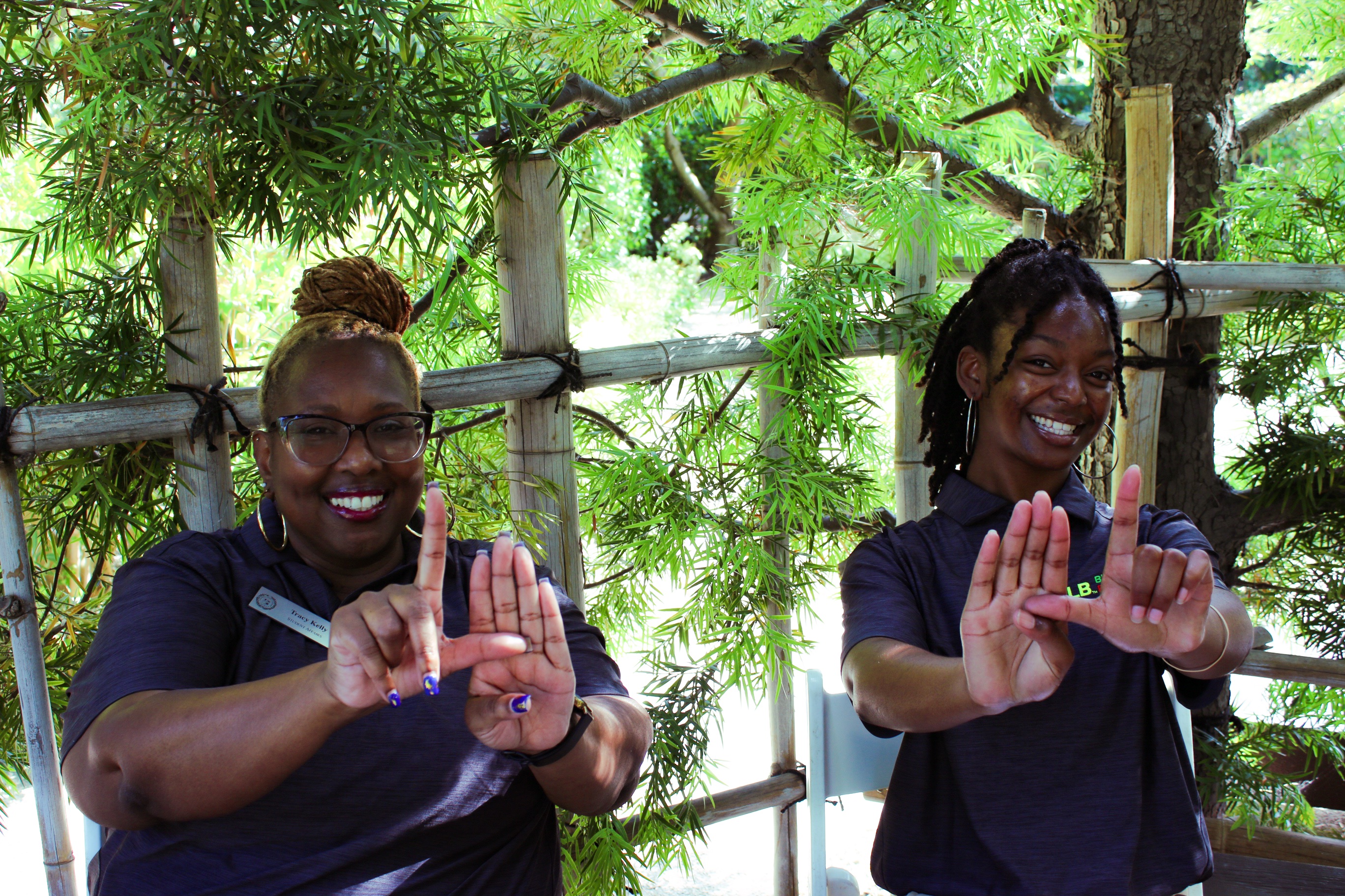 dsa_Black Scholars Tracy Kelly and Chloe Thomas tabling at the Black Excellence Experience