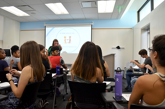 gm-pointing.jpg Vivian McCann facilitiating the Growth Mindset Workshop