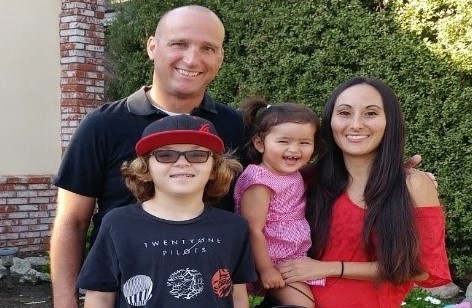 Scott Moye and Family