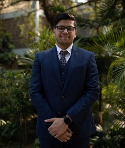 Eshaan Jindal, Accelerated MBA