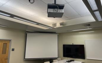 projector and screen