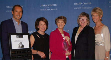 Greg Wooden, Louise Ukleja, Eileen Collins, Jane Close Conoley, and Janey Roeder at presentation of 2021 Nell and John Wooden Ethics in Leadership Award
