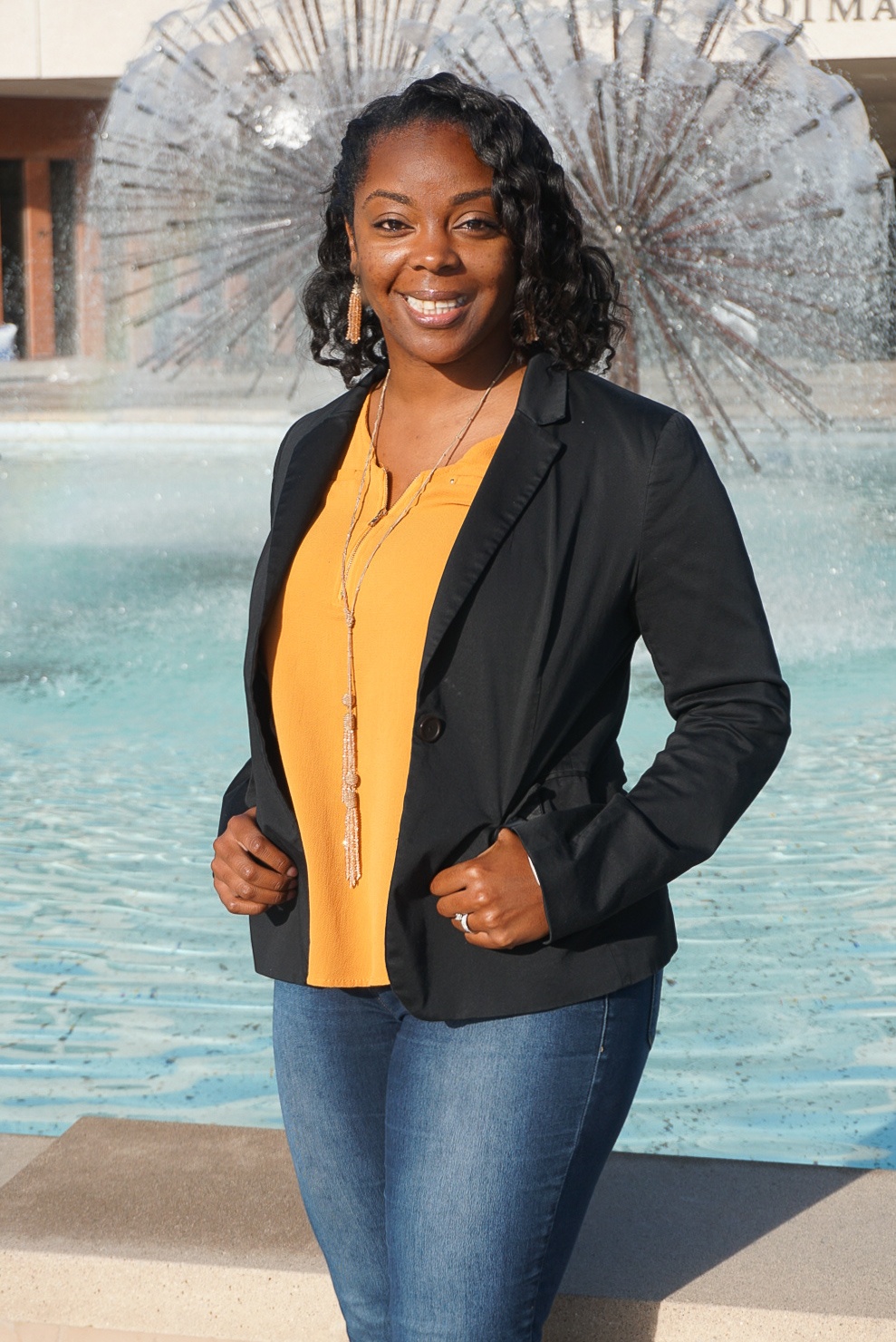 -dawn5.jpg Photo of Dawn Henderson