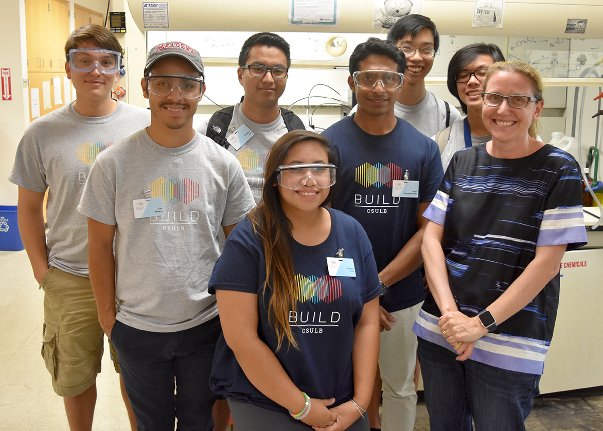 CSULB BUILD Associates and GA's in Dr. Liz Jarvo's lab