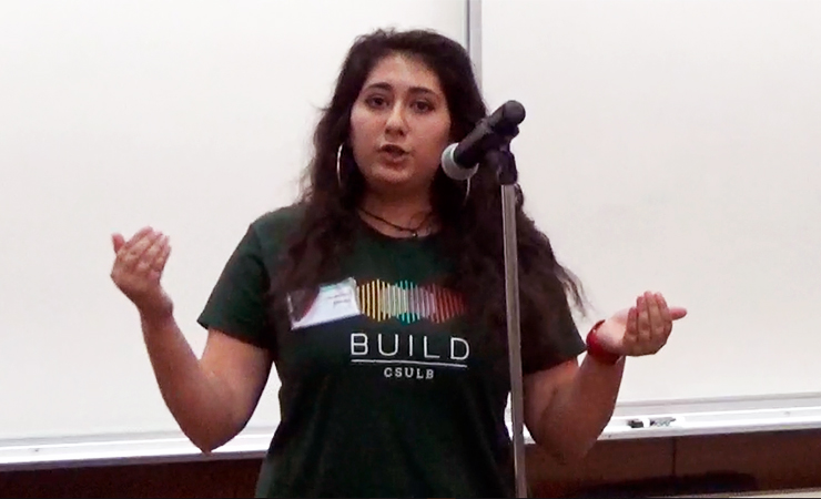 09-jacquelyn-villalba.jpg Jacquelyn Villalba, Year One Scholar
