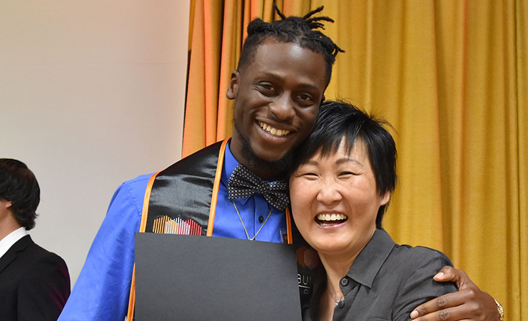 13-malik-rogers-chia.jpg BUILD Scholar Malik Rogers with Dr. Chun
