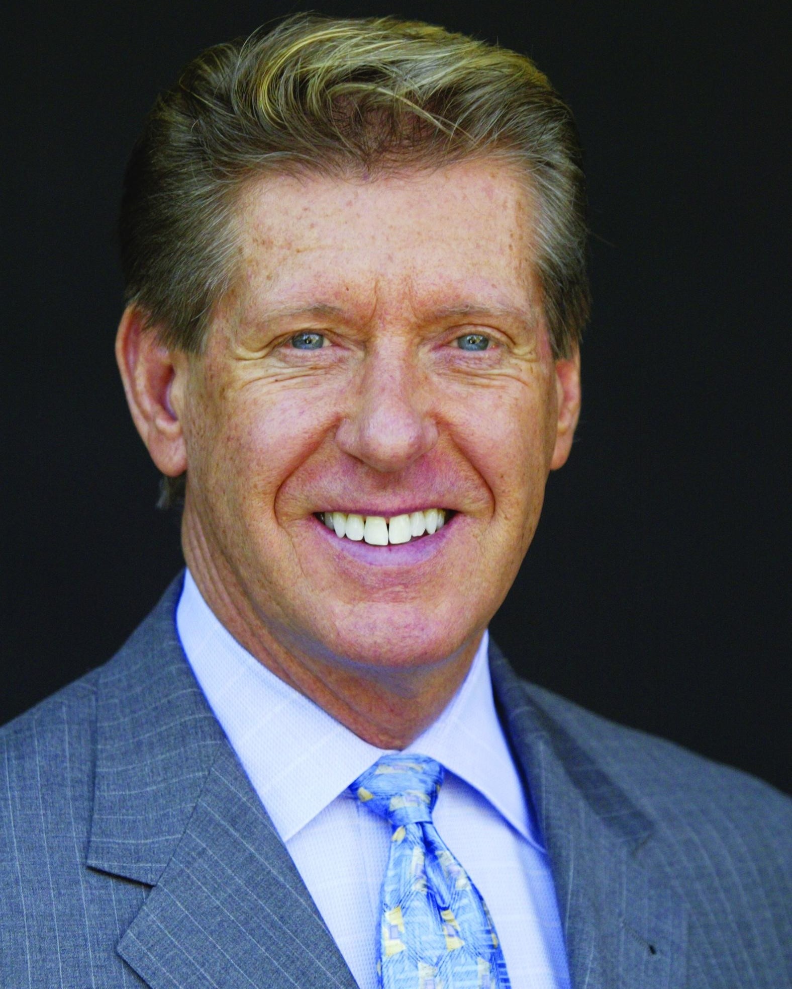 2007_da_education_dennis_h._mangers.jpg Dennis Mangers