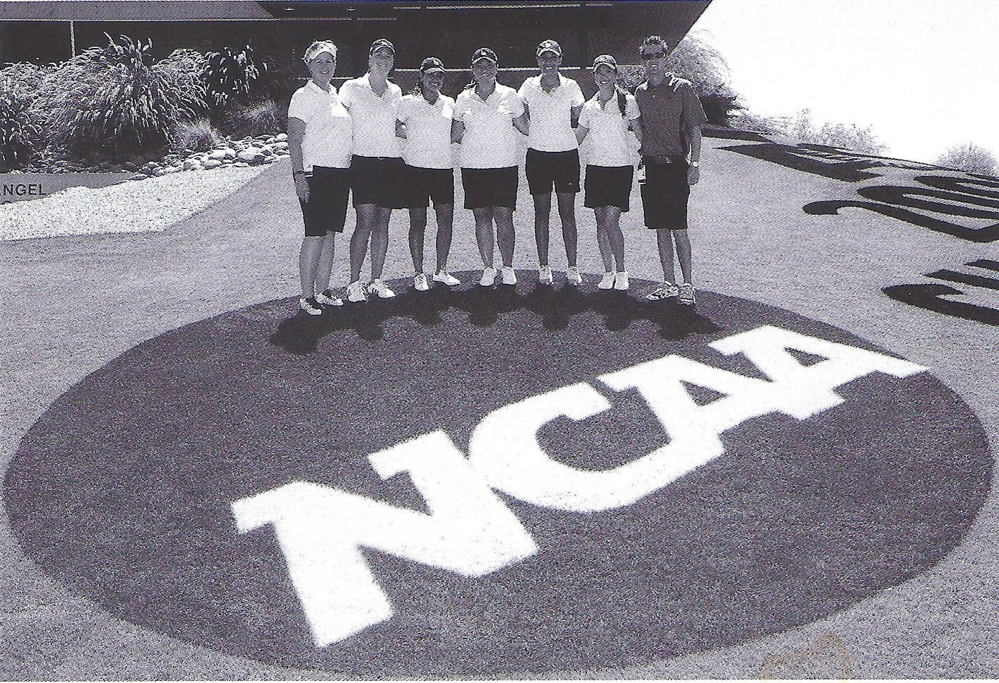 2009_womens_golf.jpeg 2009 Women's Golf team