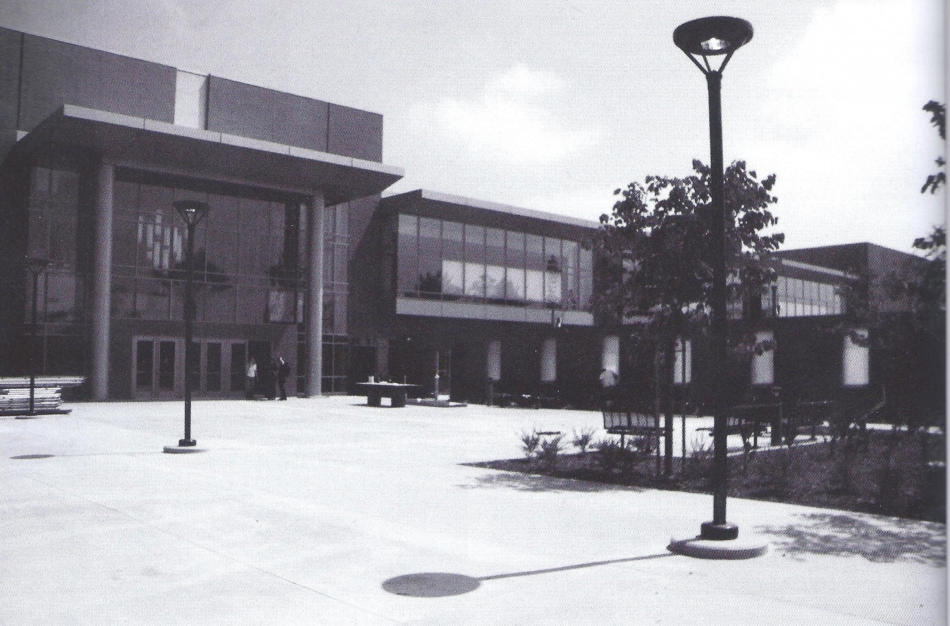 Student recreation and wellness center