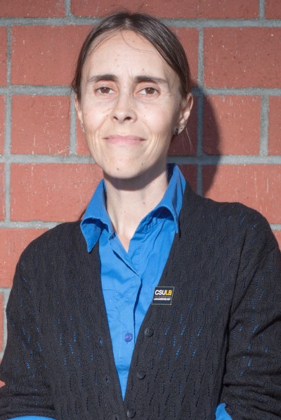 20151002n-leadership_fellows_program_021_mf-400x598.jpg Portrait of Rebekha Abbuhl