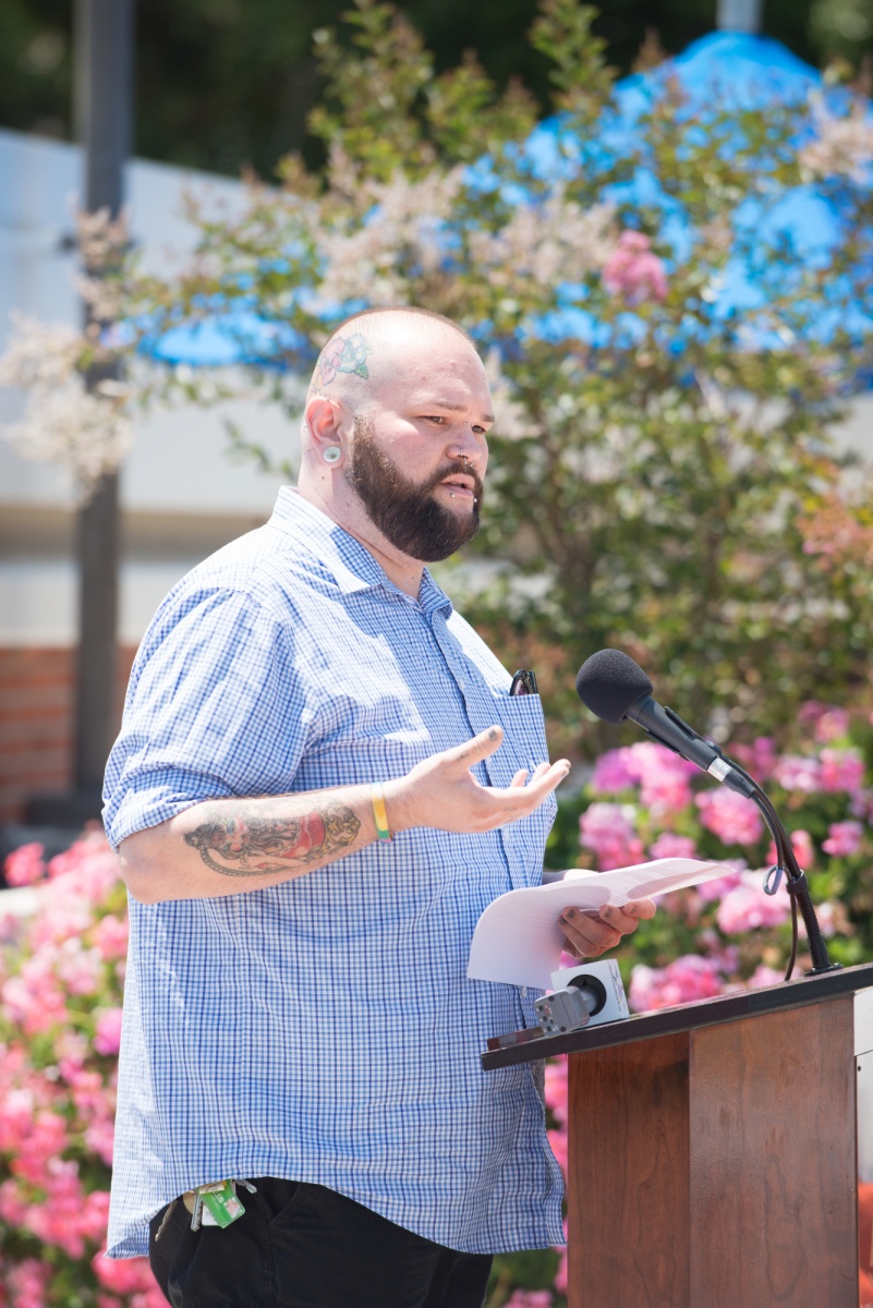 Dr. Benjamin Lemaster shares words. 