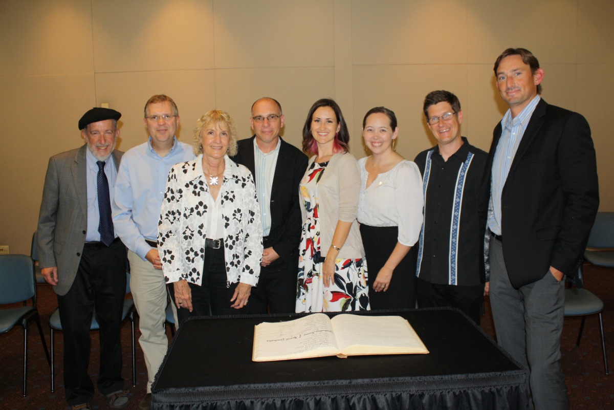 2018 Awards Banquet Group Faculty Shot