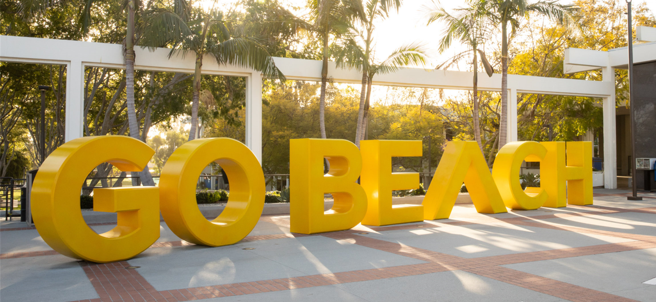 Go Beach Sign