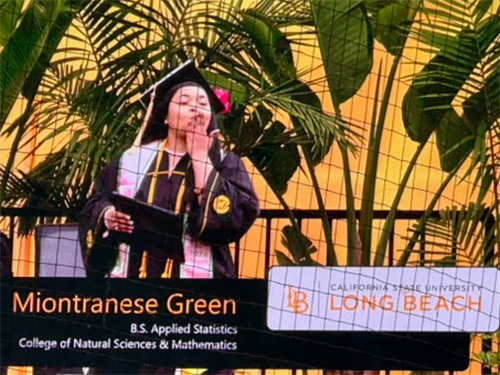 Miontranese receiving diploma