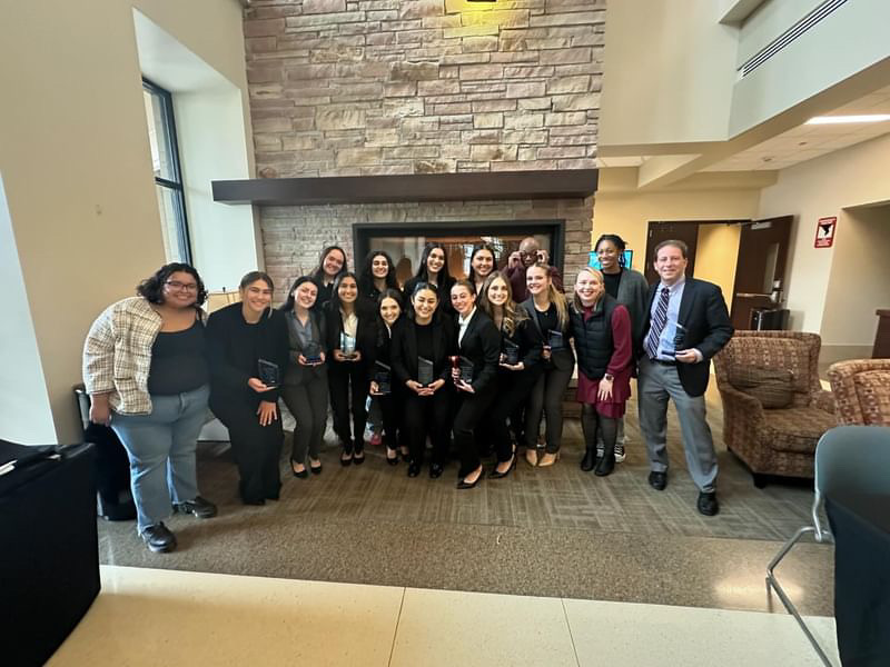Front row, from left: Jacquelene Zambrano (assistant coach), Jocelyn Colpitts, Ashley Harding, Ivonne Sotelo, Mikayla Browne, Jocelyn Soto-Rivera, Morgan Barragan, Kylie Barnhart, Emma Nelson, Alex Lohman (assistant coach), and Lewis Ringel (head coach). Back row from left: Jordan Gebrian, Farnoz Norouzi, Stevie De La Fuente, Alexa Alvarez, Patrick Dyson (assistant coach), and Kamra Jackson (assistant coach). Front row, from left: Jacquelene Zambrano (assistant coach), Jocelyn Colpitts, Ashley Harding, Ivonne Sotelo, Mikayla Browne, Jocelyn Soto-Rivera, Morgan Barragan, Kylie Barnhart, Emma Nelson, Alex Lohman (assistant coach), and Lewis Ringel (head coach). Back row from left: Jordan Gebrian, Farnoz Norouzi, Stevie De La Fuente, Alexa Alvarez, Patrick Dyson (assistant coach), and Kamra Jackson (assistant coach).