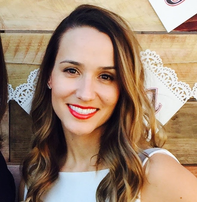 Profile picture of Lisa Lares