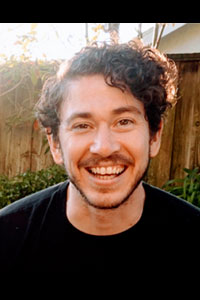 Dr. Jonathan Pando Ocón