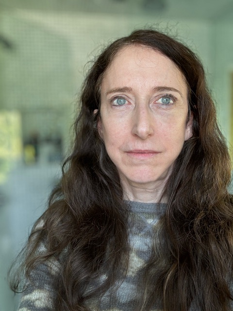 Lisa Krohn Headshot