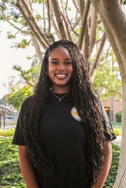 Headshot of Alani Davis, Outreach Intern