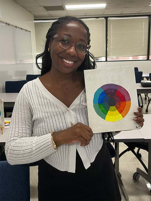 Zoel with color wheel