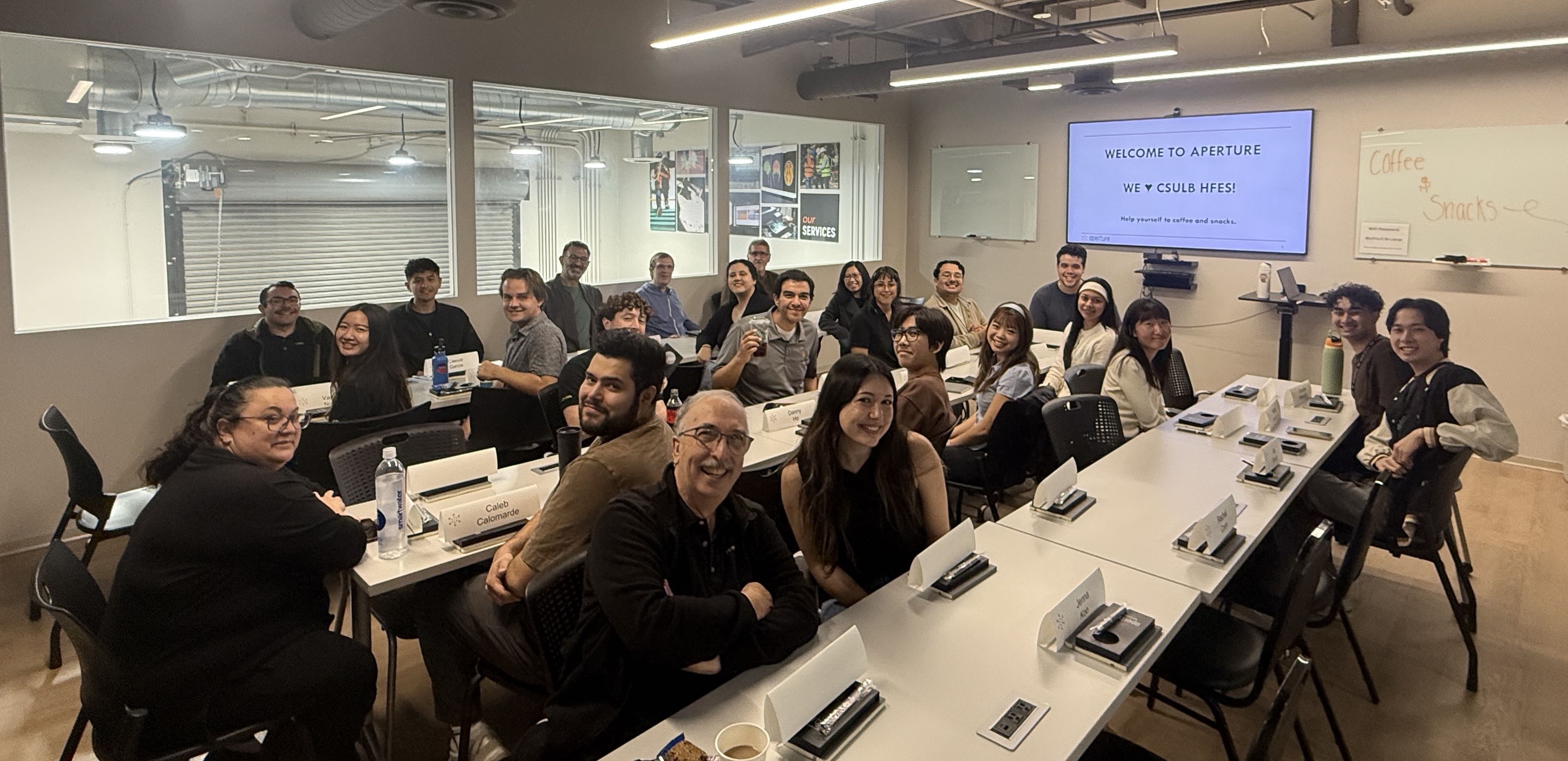 HFES Students on Aperture Field Trip