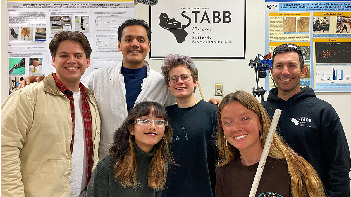 Benjamin Perlman and student researchers