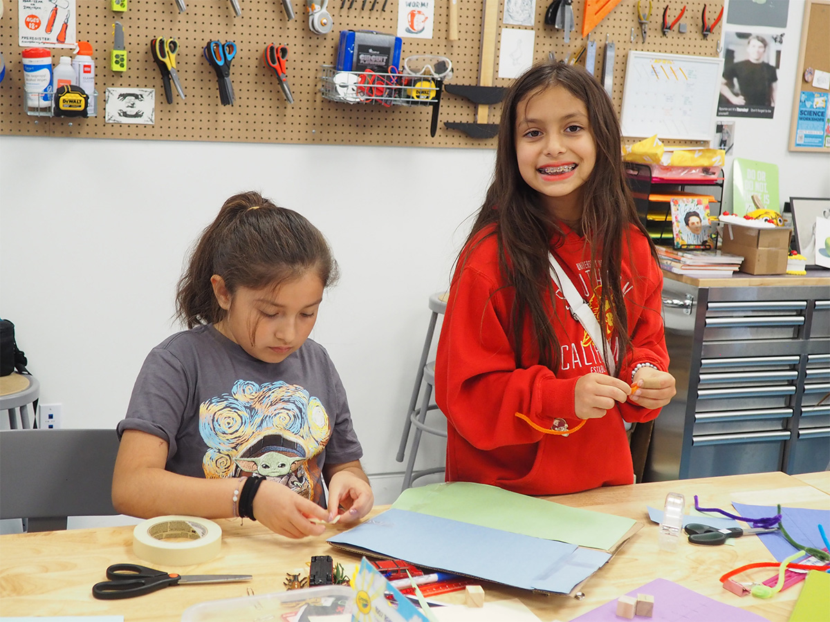 kids working on a craft project