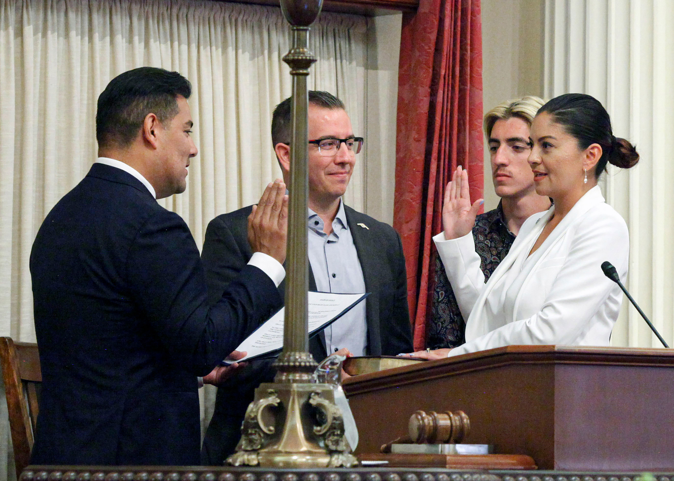 Lena Gonzalez is sworn in as senator