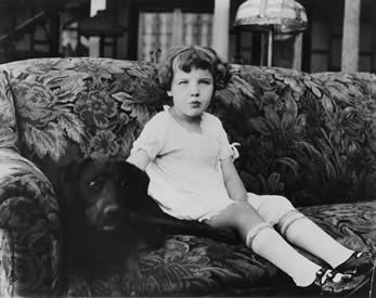 Little Mary in 'Twin Kiddies'