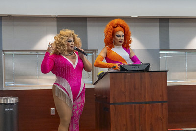 Two drag queens hosting Drag Loteria.