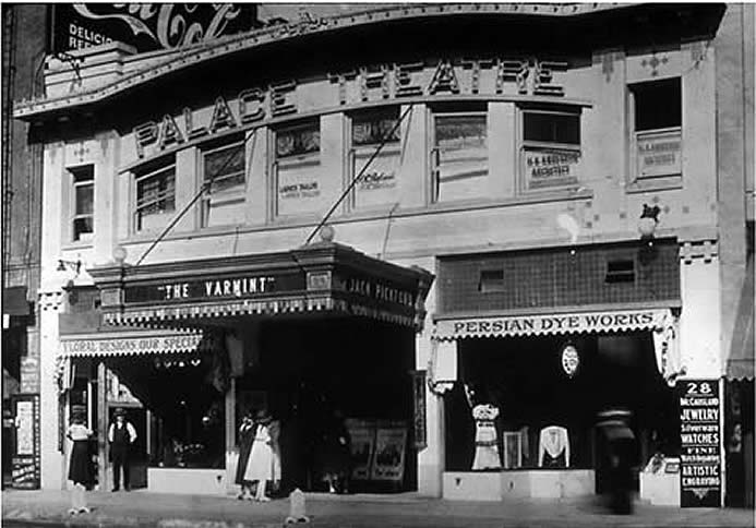 Palace Theatre Exterior