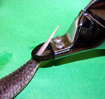 33.png Fig. 20 - clipping a round stingray spine