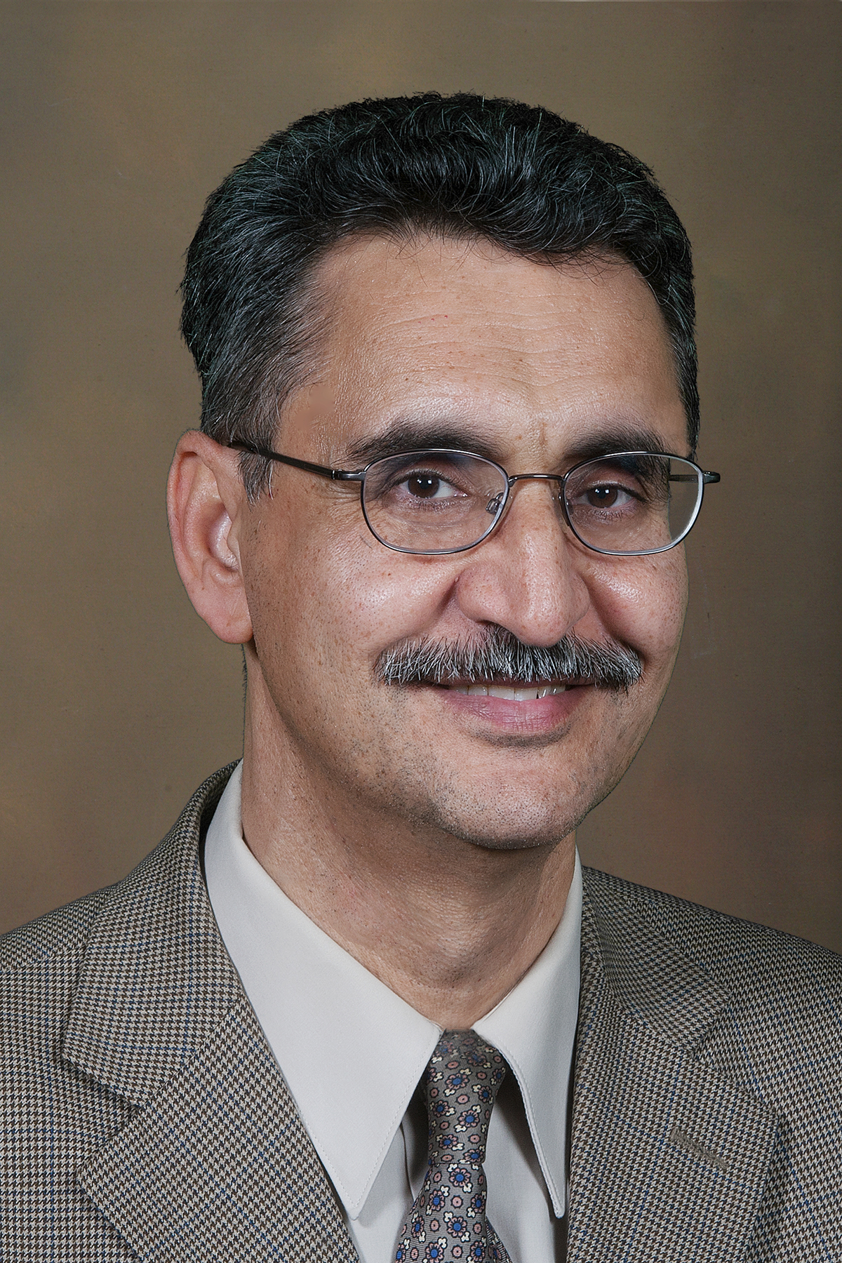 4_x_6_jalal_torabzadeh.jpg Dr. Jalal Torabzadeh