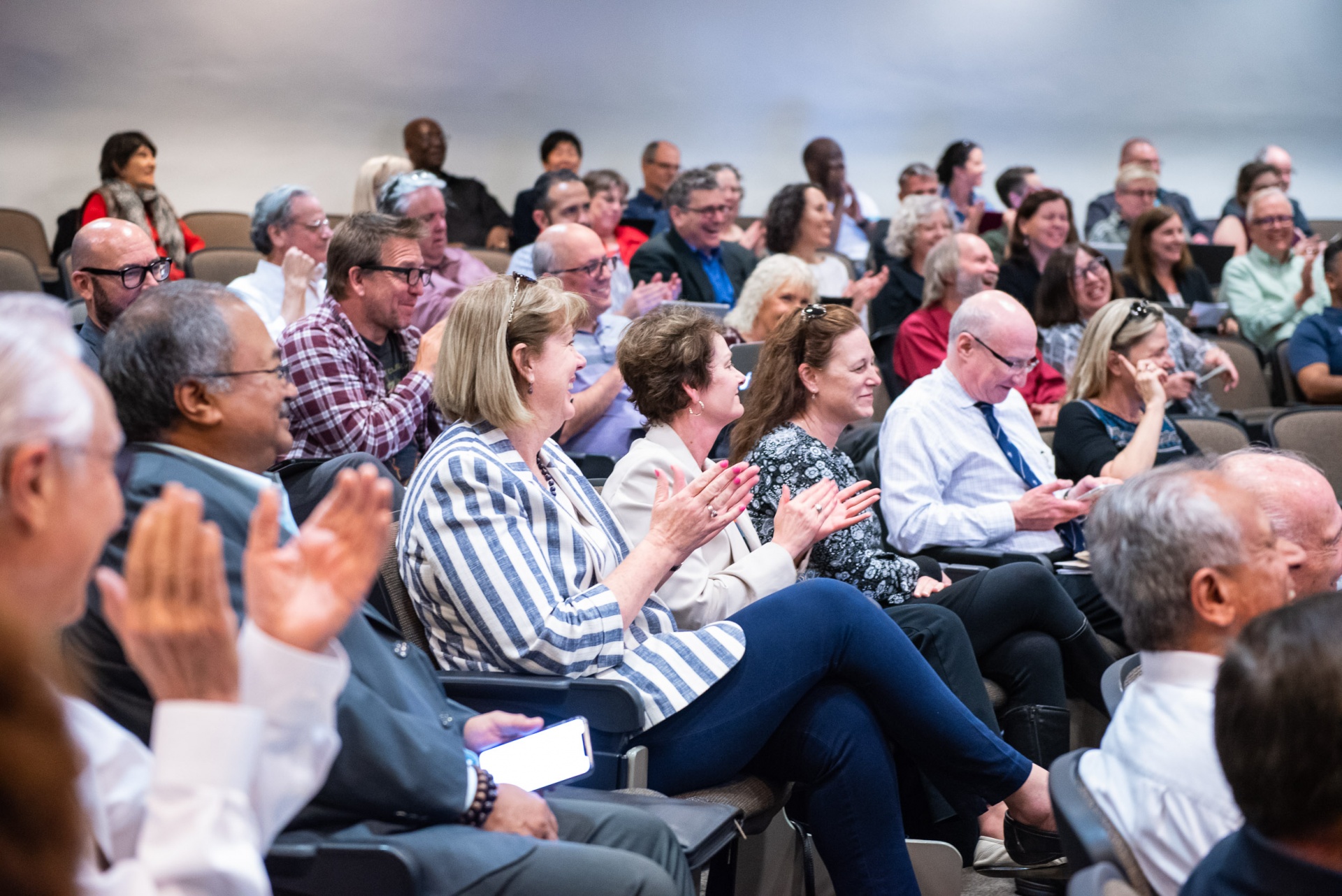 academic_senate-9700.jpg Audience members