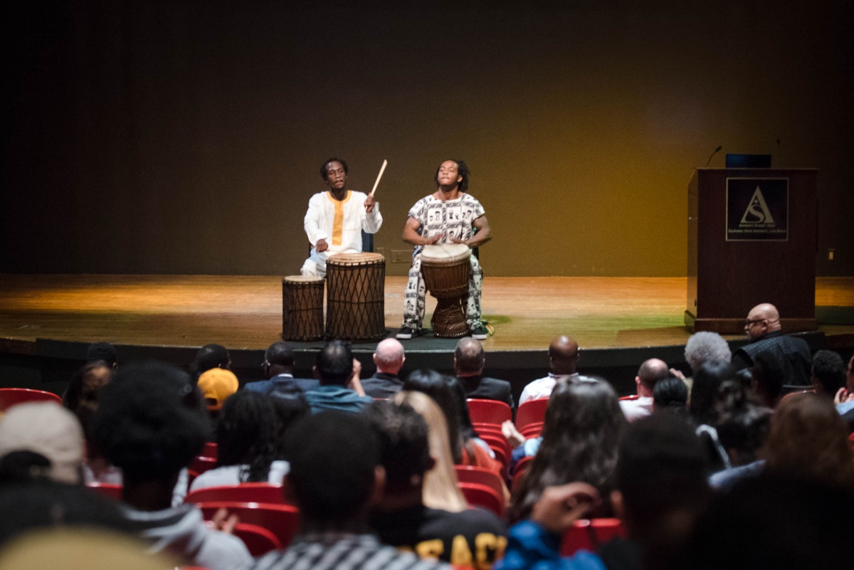 african_cultural_exchange_01.jpg Group Performance