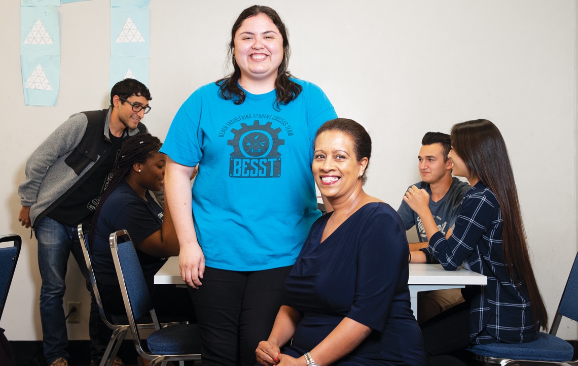 besststudent.jpg Savannah Correa and Dr. Saba Yohannes-Reda