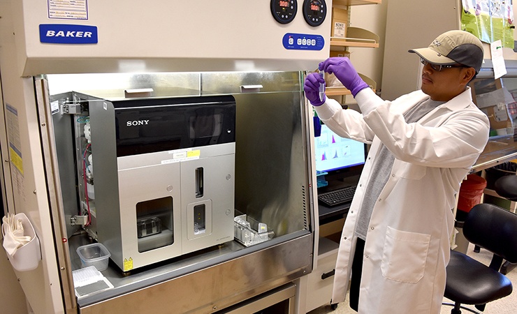 cell-sorter2.jpg Cell Sorter