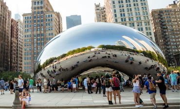 Cloud Gate by Anish Kapoor at Chicago’s West Loop District 