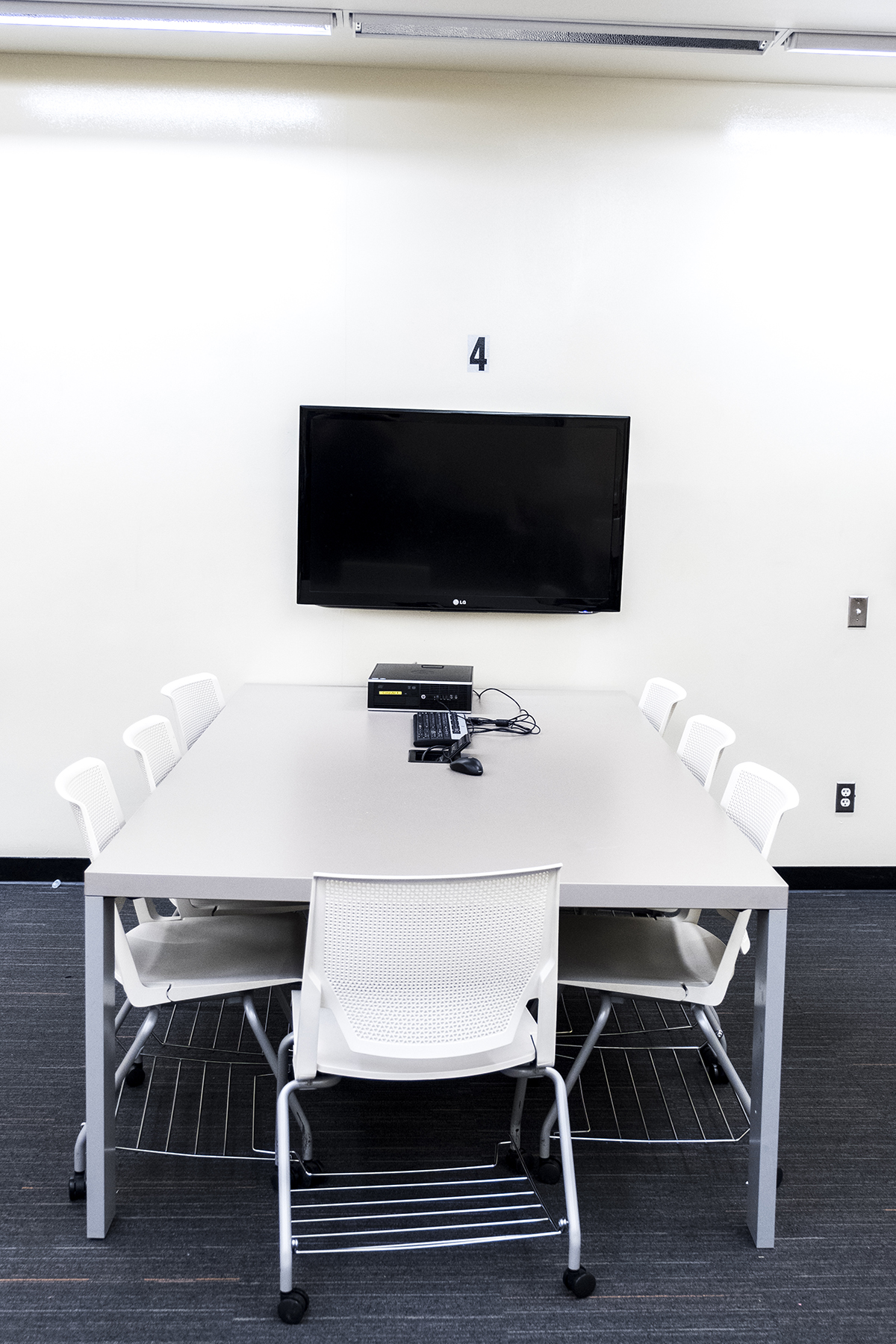 Active Learning Classroom AS 244 California State University Long Beach