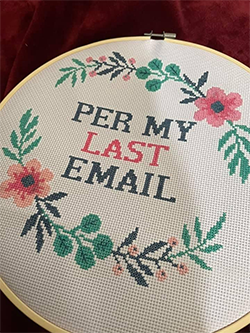 crossstitch_2.png Cross stitch hoop design