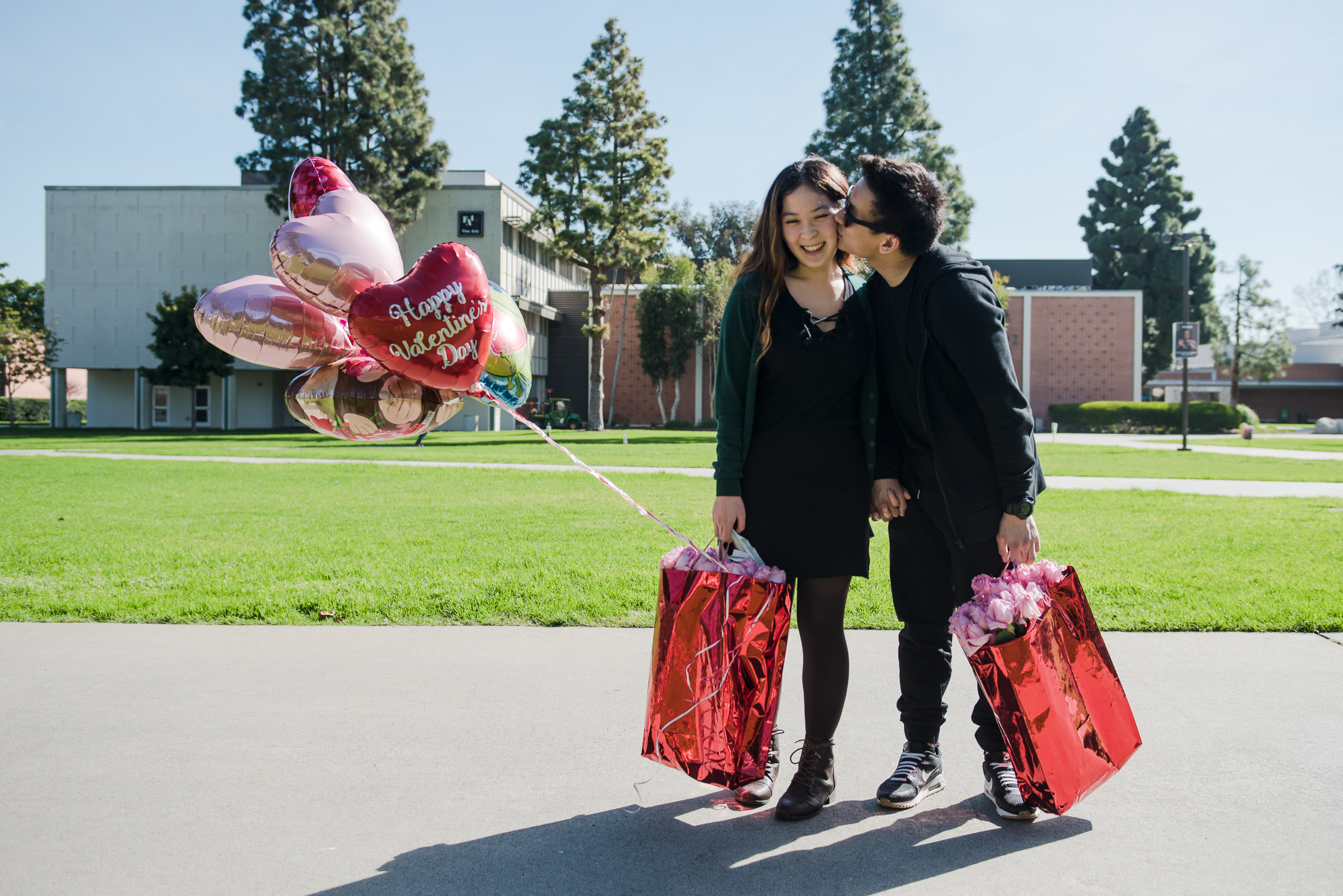 Image: csulb_valentines_day_couples_02.jpg