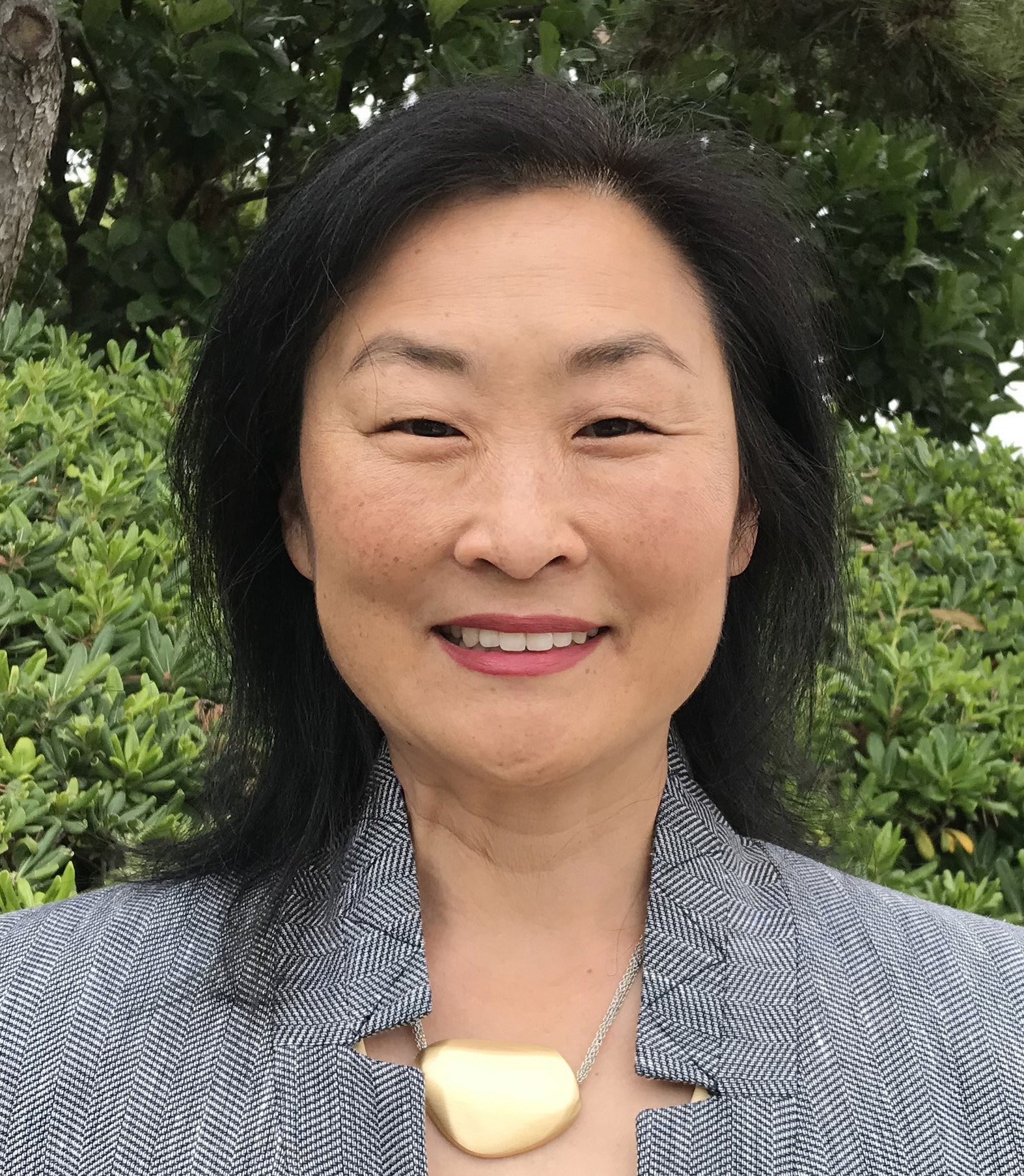 Dr. Jinny Rhee