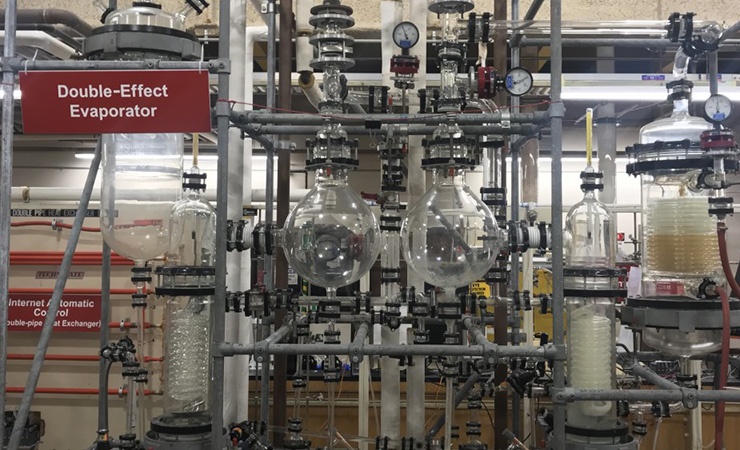 ecs111-double_effect_evaporator_column-98556.jpg Evaporator