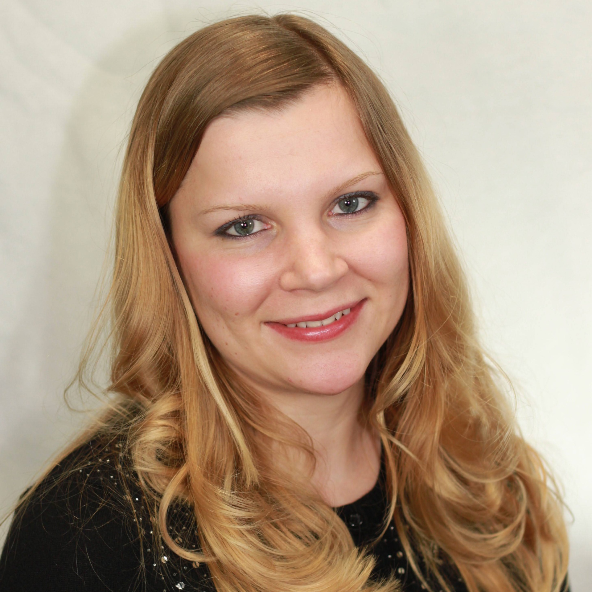 elenafilanova6x6.jpg Elena Filatova