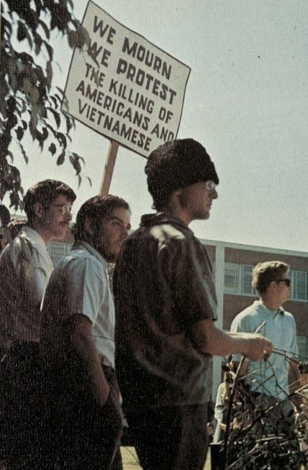 gg_1967_02.jpg Protests become more and more common occurence on most Ameri