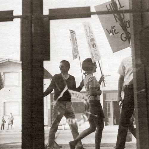 students protesting the Vietnam war, 1968