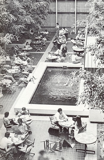 gg_1976-1977_01.jpg the new student union
