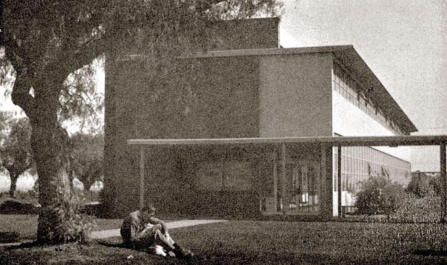 ggrads-1957-001b.jpg second fine arts building