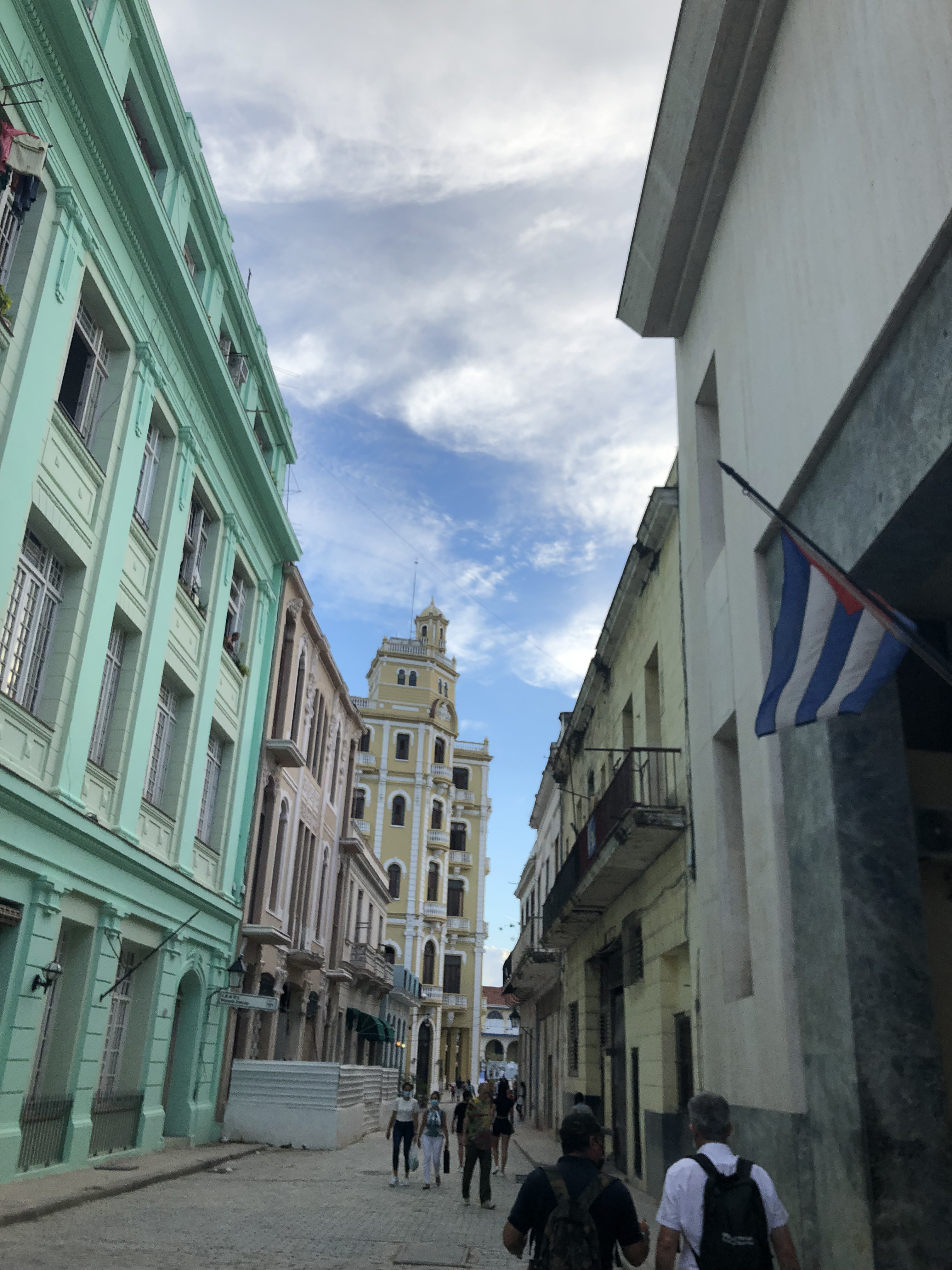 Havana International Business COB 
