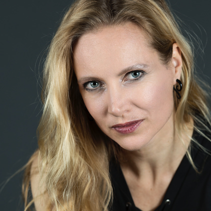 Francesca Jandasek Headshot